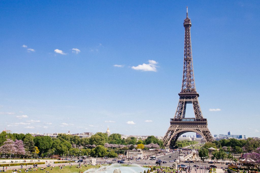 Hero Image for How to hire efficiently in France
